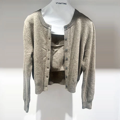 Cropped Top And Cardigan Set Cropped Top And Cardigan Set