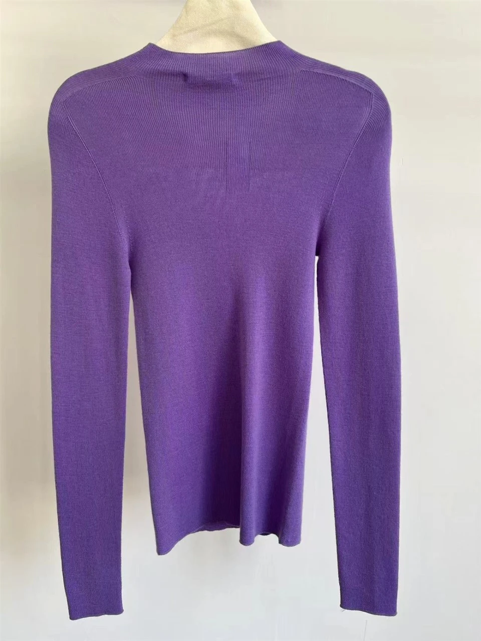 Round-neck, Long-sleeved Knitted Cardigan