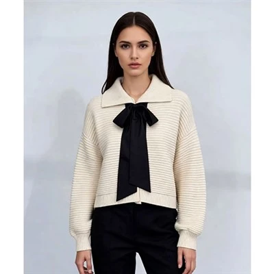 Wholegarment Seamless Mock Neck Top