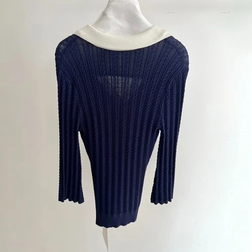 Women's V Neck Knitted Top Women's V Neck Knitted Top